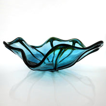 Load image into Gallery viewer, Organic Tulip Bowl
