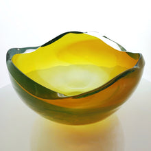 Load image into Gallery viewer, Sculpted Carved Rim Bowl
