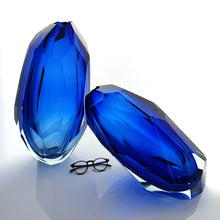 Load image into Gallery viewer, Stōr Glacier Vase Pairing (Large)
