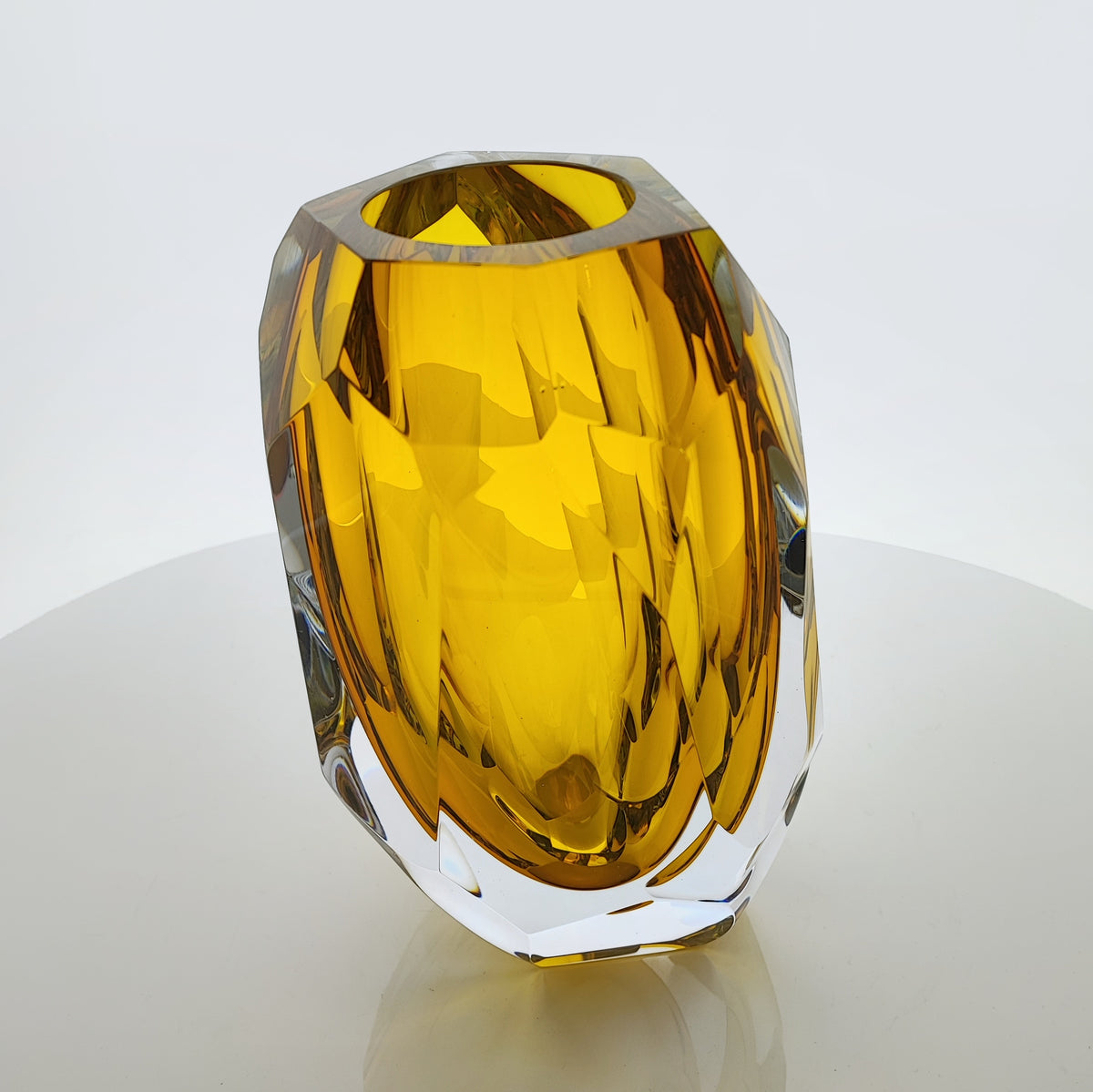 Glacier Vase (Open Mouth) – David Reade Glass Art