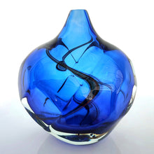 Load image into Gallery viewer, Dipped &amp; Sculpted Vase
