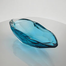 Load image into Gallery viewer, Carved Cut &amp; Polished Vessel
