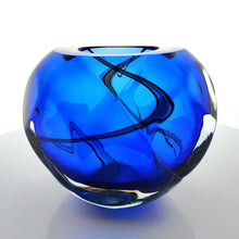Load image into Gallery viewer, Sculpted Cut Rim Vase
