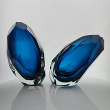 Load image into Gallery viewer, Glacier Vase Pairing
