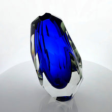 Load image into Gallery viewer, Glacier Vase
