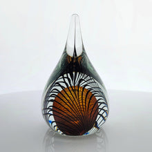 Load image into Gallery viewer, Paperweight Objet
