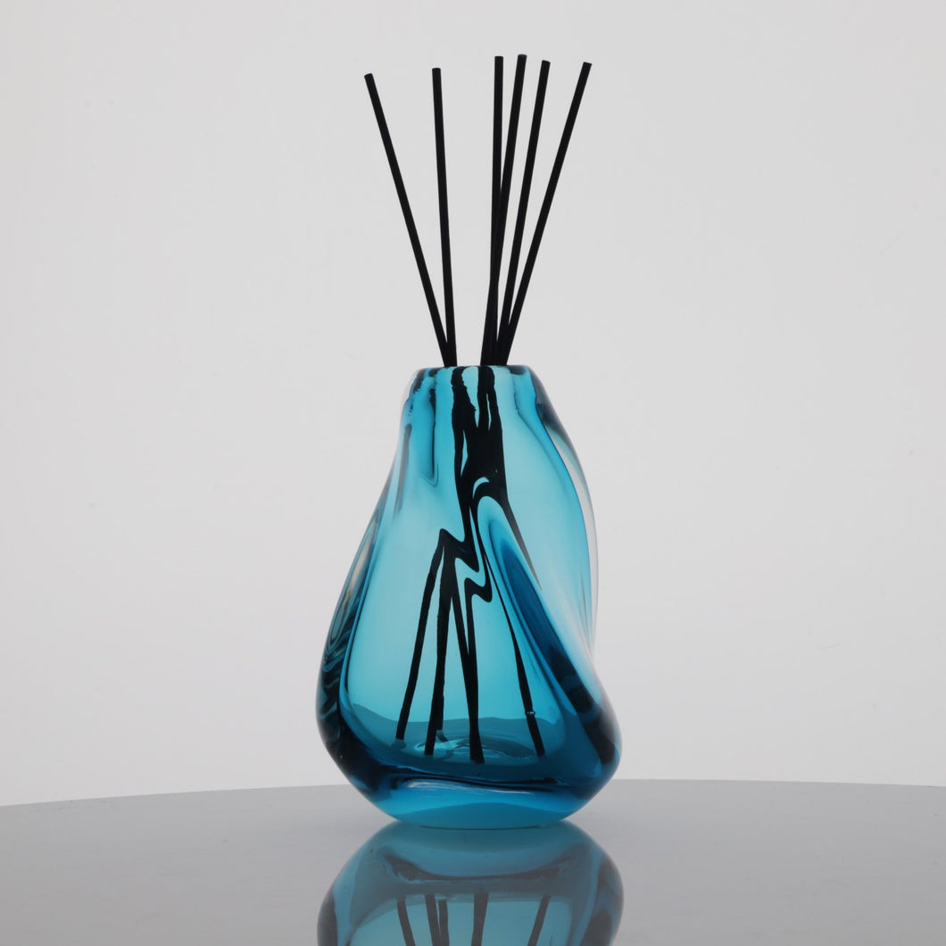 Twist Diffuser Vase