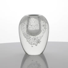 Load image into Gallery viewer, Small Bubbly Diffuser Vase
