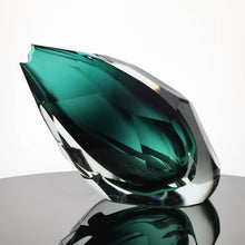 Load image into Gallery viewer, Stōr Glacier Vase (Large)
