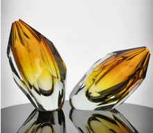 Load image into Gallery viewer, Stōr Glacier Vase (Large)
