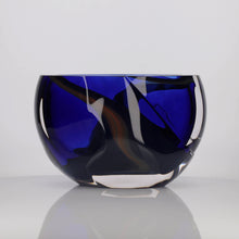 Load image into Gallery viewer, Sculpted Cut Rim Bowl
