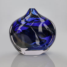 Load image into Gallery viewer, Dipped &amp; Sculpted Vase
