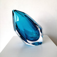 Load image into Gallery viewer, Glacier Vase
