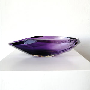 Cut & Polished Vessel