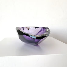 Load image into Gallery viewer, Cut &amp; Polished Vessel
