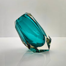 Load image into Gallery viewer, Glacier Vase
