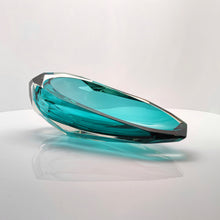 Load image into Gallery viewer, Cut &amp; Polished Vessel
