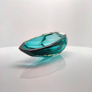 Cut & Polished Vessel